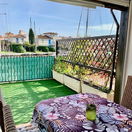 Appartement Rue De L'Amarrage A Port Grimaud Avec Terrasse Vue Canaux Et Garage Dış mekan fotoğraf