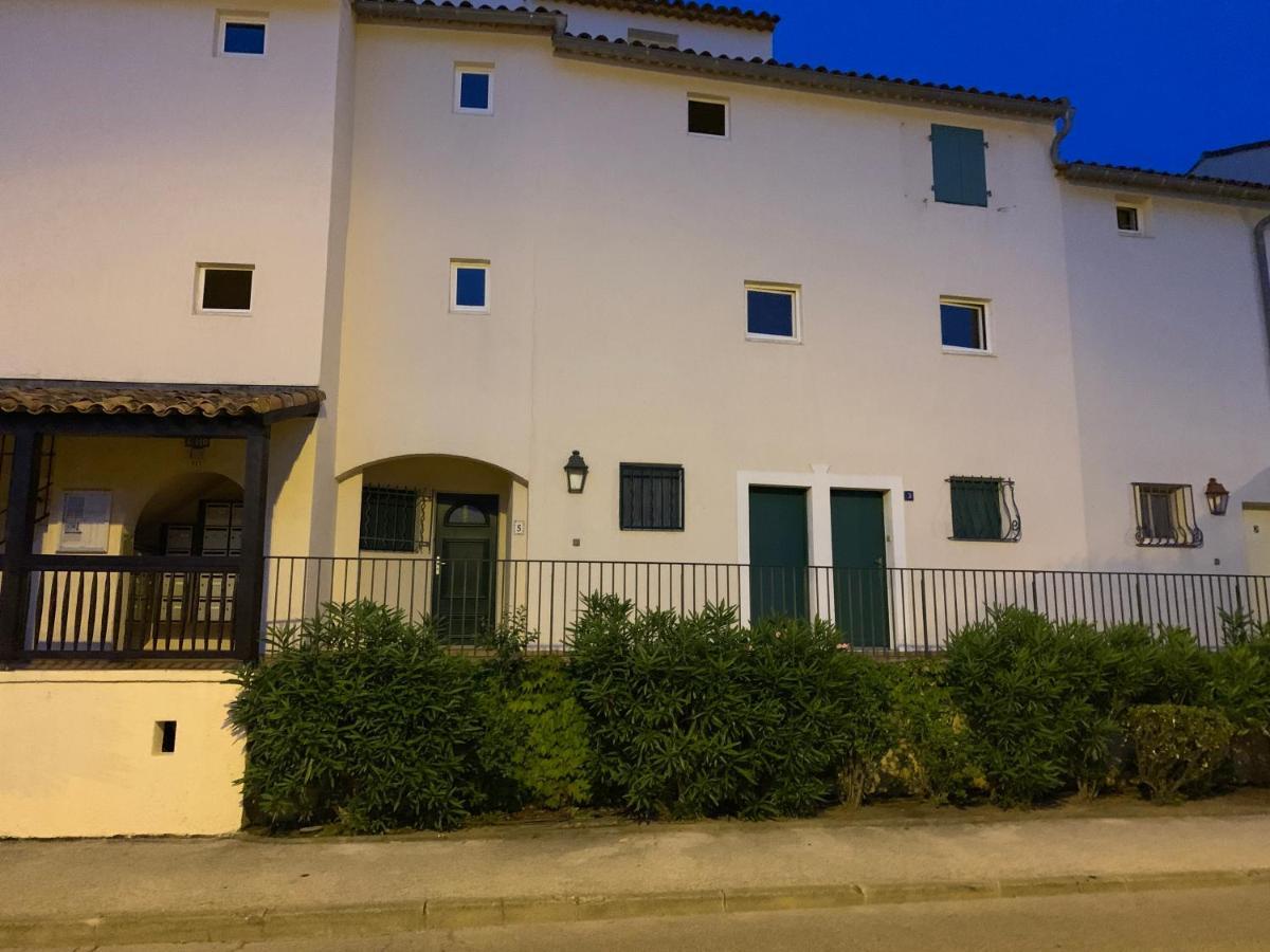 Appartement Rue De L'Amarrage A Port Grimaud Avec Terrasse Vue Canaux Et Garage Dış mekan fotoğraf