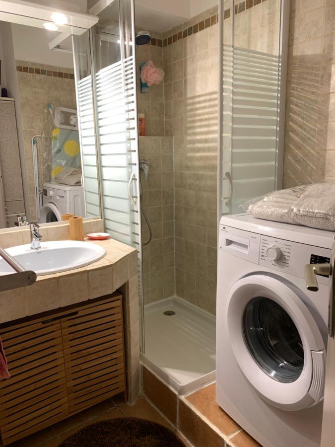 Appartement Rue De L'Amarrage A Port Grimaud Avec Terrasse Vue Canaux Et Garage Dış mekan fotoğraf